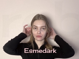 Esmedark