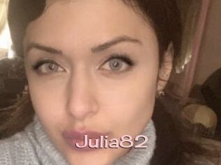 Julia82