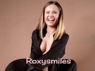 Roxysmiles